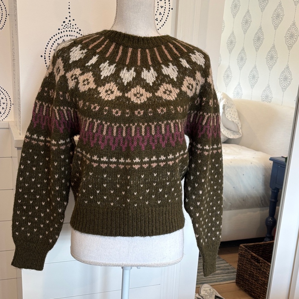 Lush Olive and Pink Patterned Women's Sweater